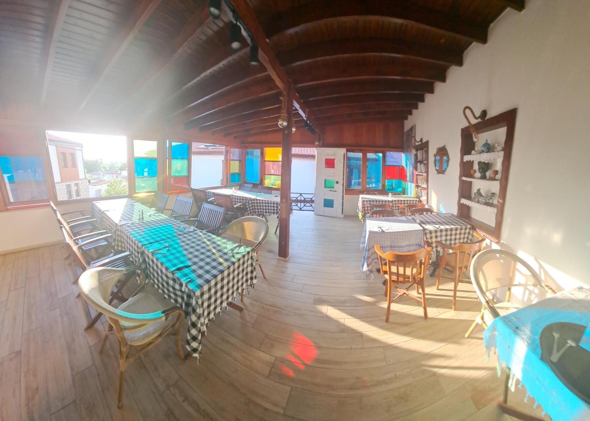 Amazon Petite Palace Selçuk Bagian luar foto