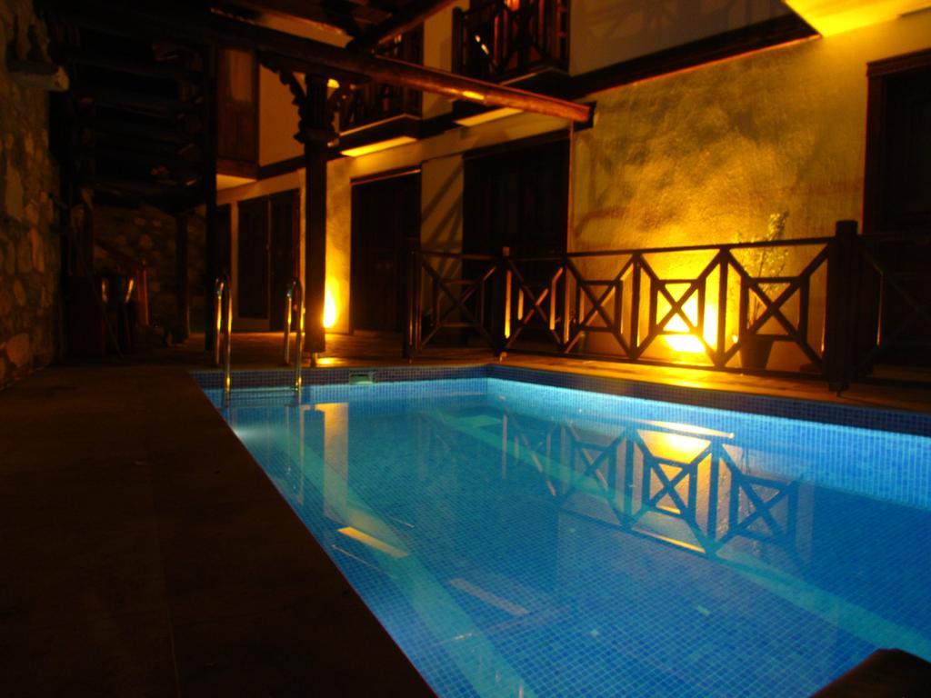 Amazon Petite Palace Selçuk Bagian luar foto