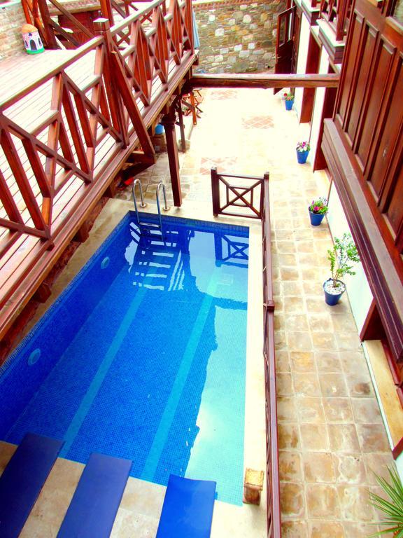 Amazon Petite Palace Selçuk Bagian luar foto